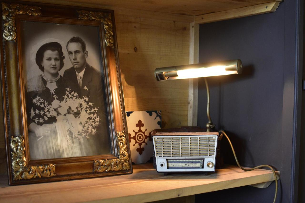 Hostal Can Maret Vilademuls Exteriör bild